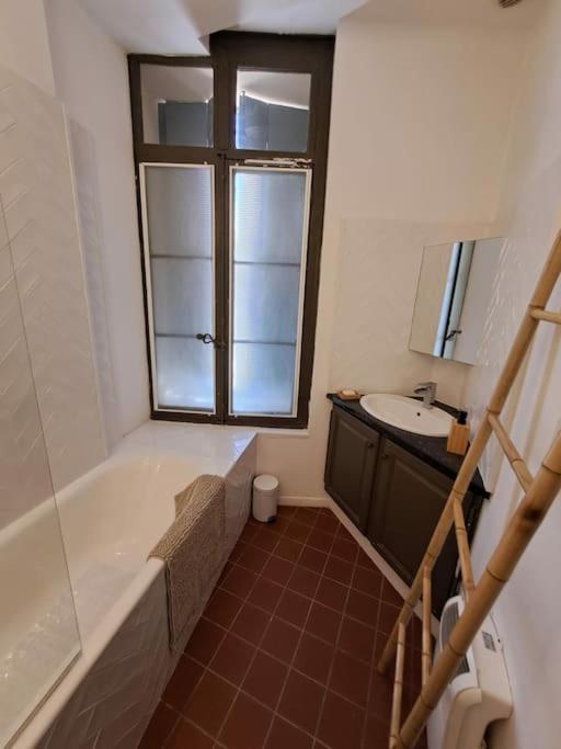 Hypercentre, Appartement Coquet En Rez-De-Chaussee Perpignano Esterno foto